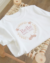 Load image into Gallery viewer, Personalised Holiday Seashell Wreath Top